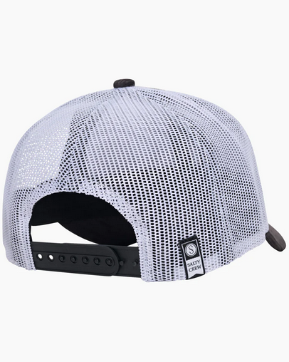 Salty Crew Lurking Retro Trucker Cap - Black / Topi Salty Crew | Men's Fishing Clothing - Salty Crew Indonesia