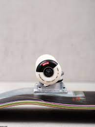 Globe G1 Inside Out - Window Pain - 8.125" Complete Skateboard / Jual Skateboard Fullset Globe Indonesia